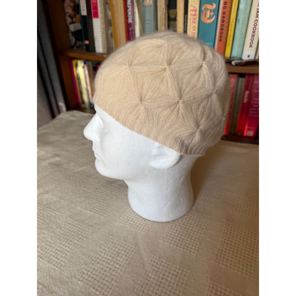 Vintage Style Angora Blend Fuzzy Knit Beanie Hat Beige Geometric Star Textured